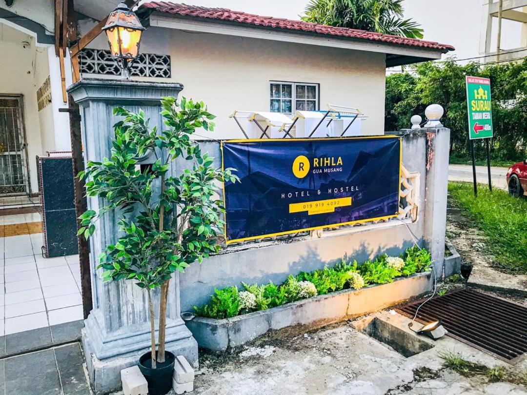 Rihla Dataran Tengah Hostel Gua Musang Kültér fotó